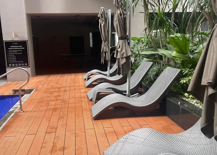 Appartement One Bedroom Located In Salcedo Village Manille